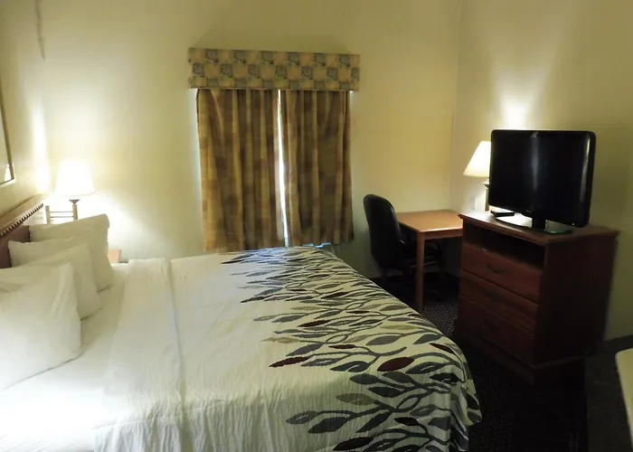 Red Roof Inn & Suites Galloway